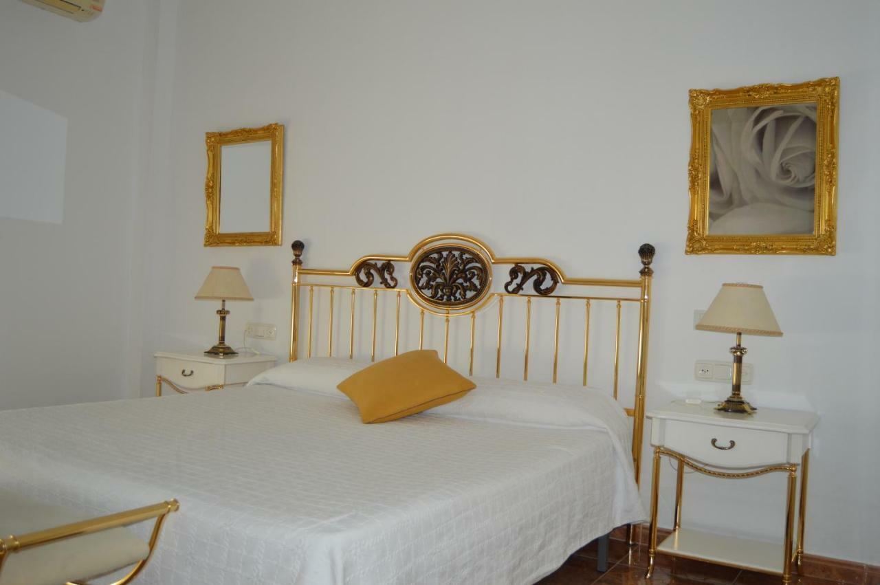 Hotel Poniente Moraleda De Zafayona Extérieur photo