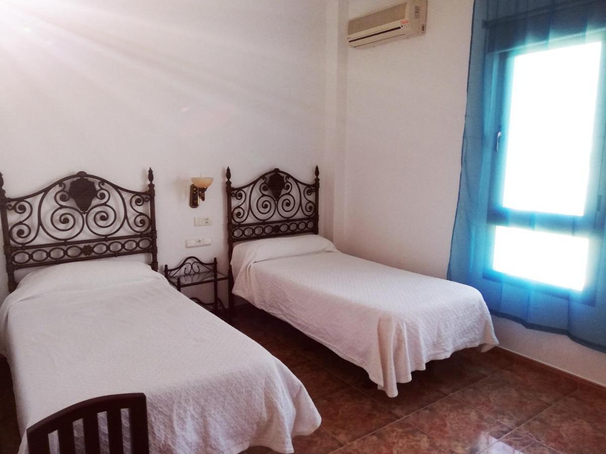 Hotel Poniente Moraleda De Zafayona Extérieur photo
